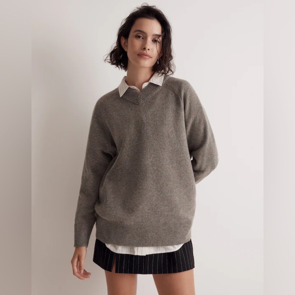 Madewell (Re)generative Wool V-Neck Sweater